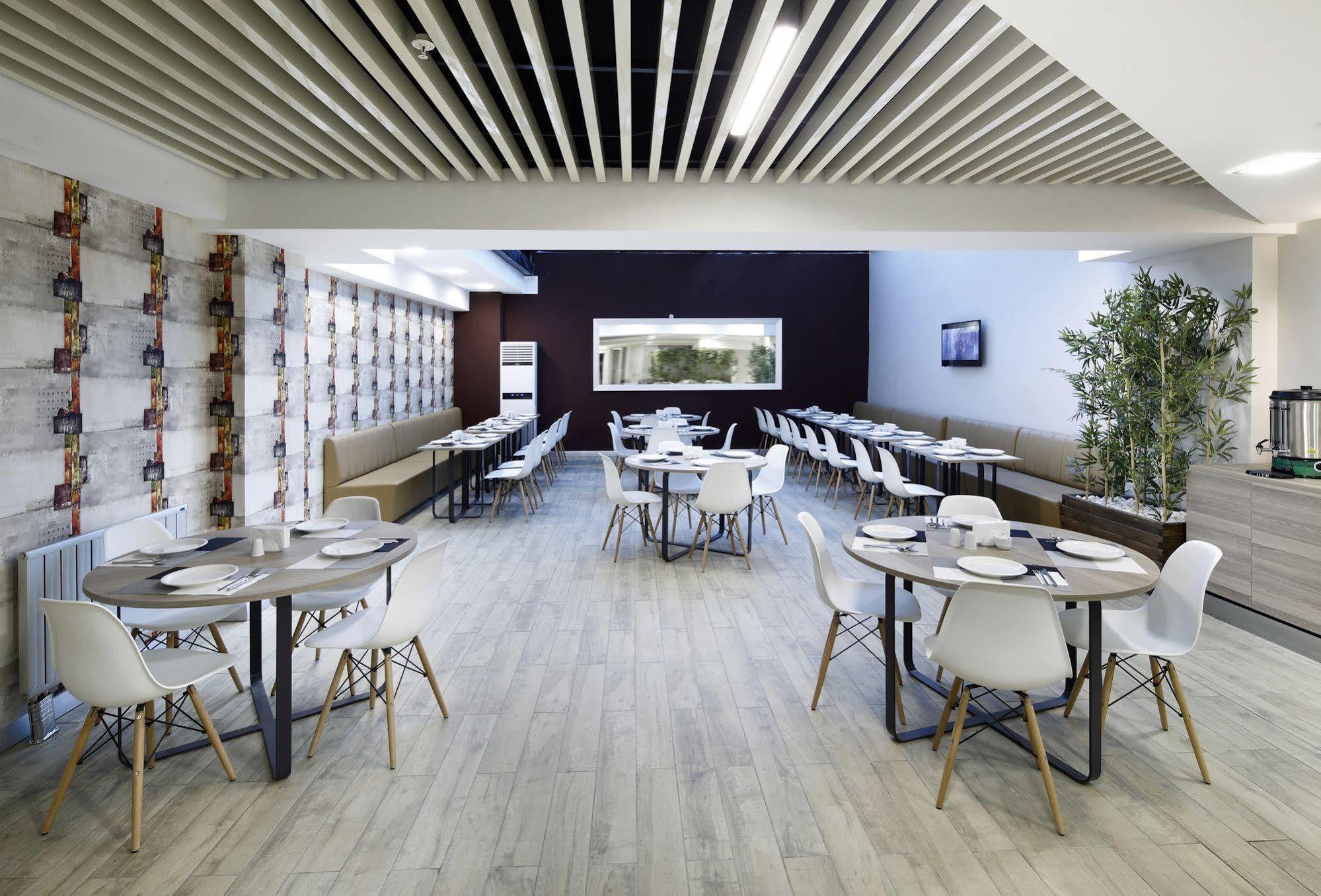 Prime Suites Istanbul Exteriör bild